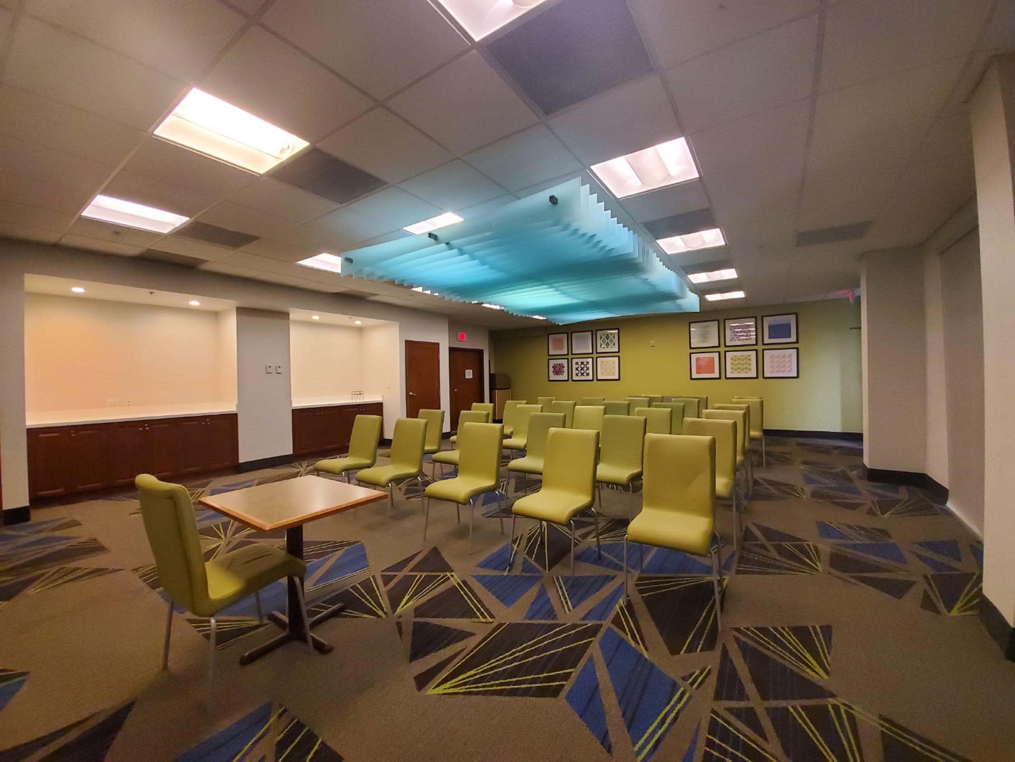 Holiday Inn Express Hotel & Suites Miami - Hialeah By Ihg Exterior photo