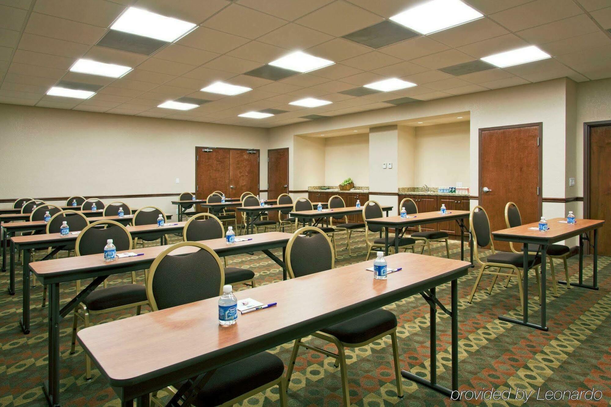 Holiday Inn Express Hotel & Suites Miami - Hialeah By Ihg Exterior photo